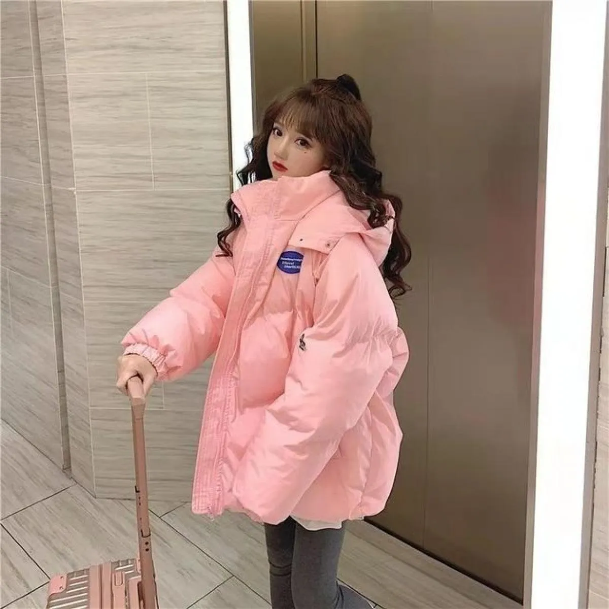 2022 nuovo piumino invernale in cotone da donna cappotto Parka con cappuccio caldo spesso solido femminile moda allentata Casual