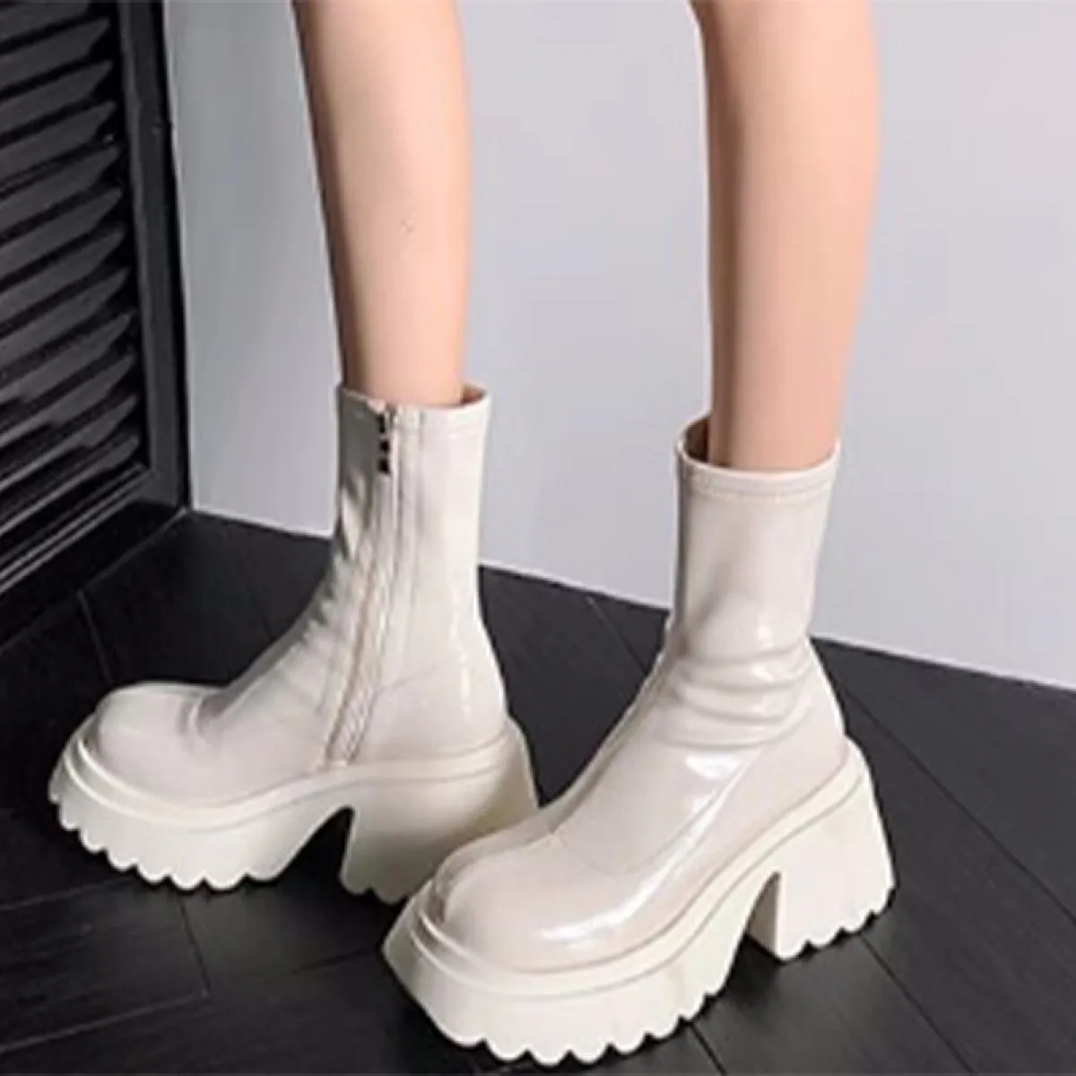 2023 inverno sopra la piattaforma del ginocchio scarpe da donna stivali Chelsea con tacco medio nuova tendenza moda stivali da m