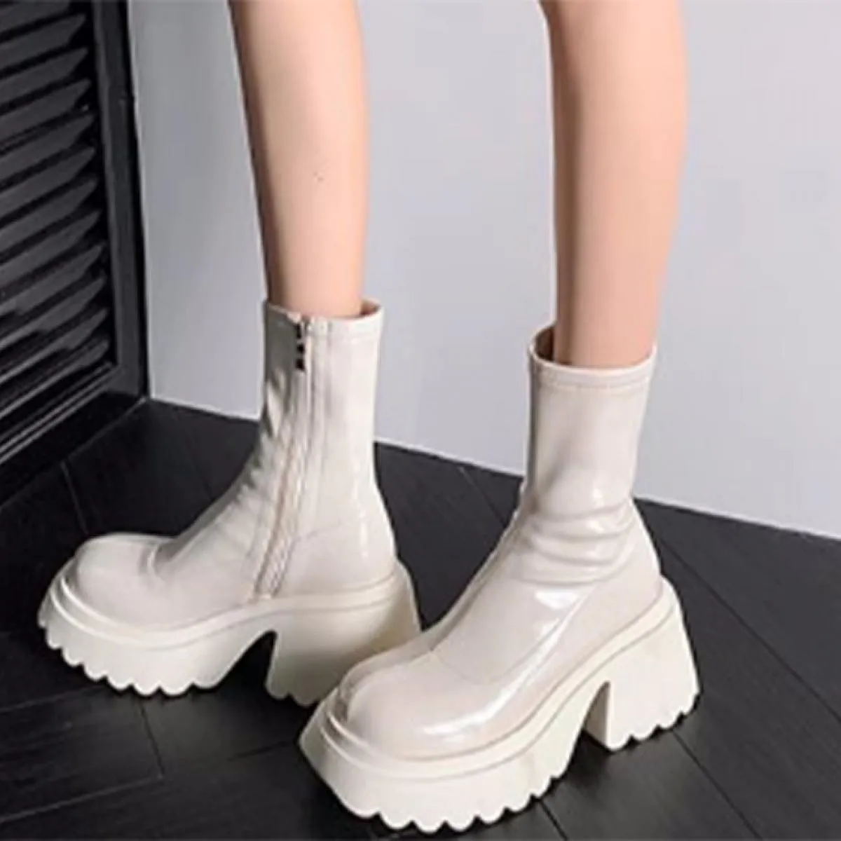 2023 inverno sopra la piattaforma del ginocchio scarpe da donna stivali Chelsea con tacco medio nuova tendenza moda stivali da m
