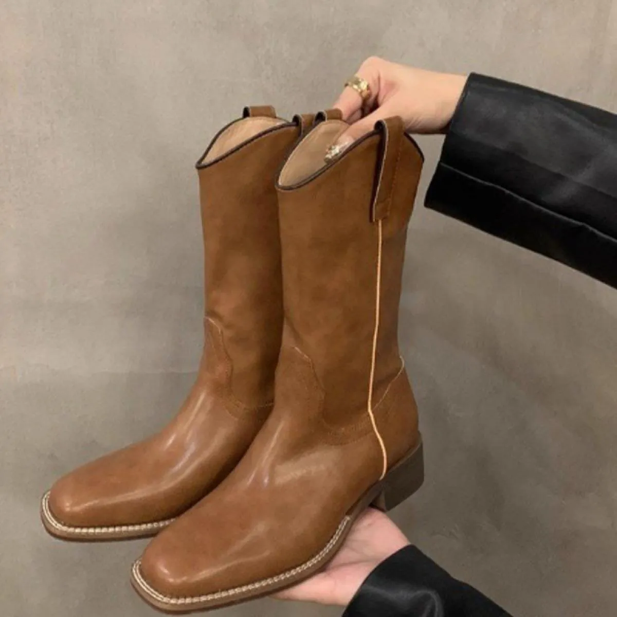 2023 Nuovi stivali con tacco basso a metà polpaccio Chelsea Scarpe da donna Stivali da cavaliere grossi Stivali invernali di mar