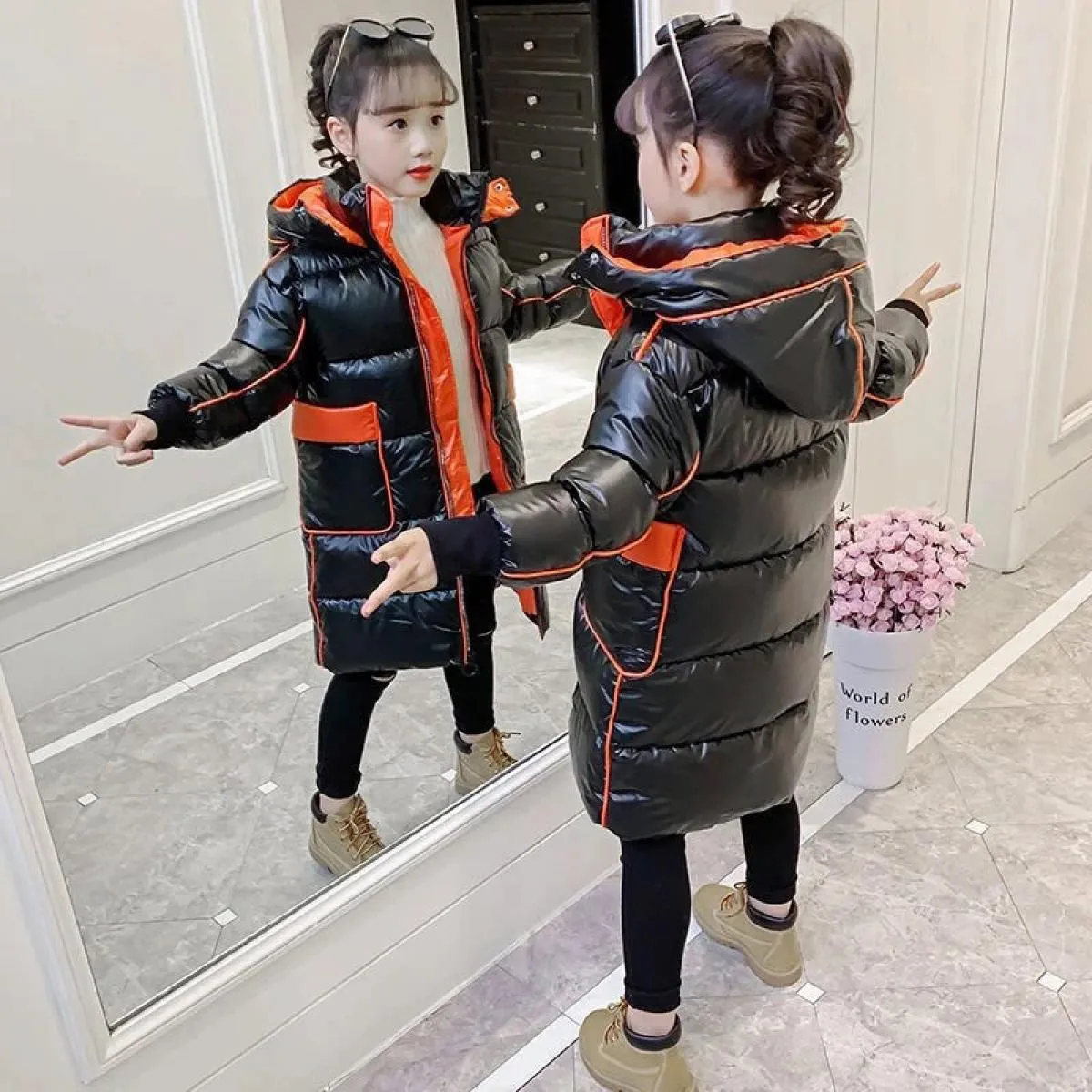 Abbigliamento per ragazze da 30 gradi Cappotto invernale caldo in piumino di cotone Cappotto con cappuccio impermeabile per bamb