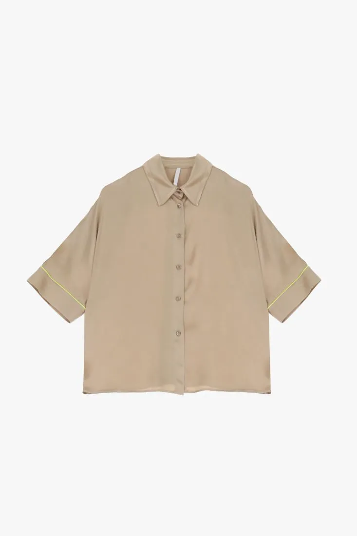 Camicia fluida a maniche corte