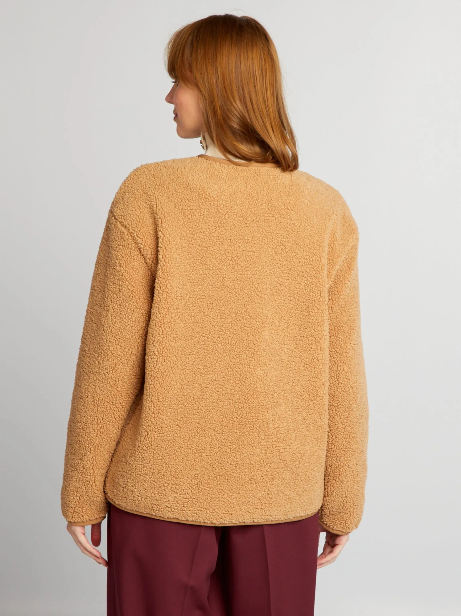 Cappotto corto in due materiali sherpa - MARRONE