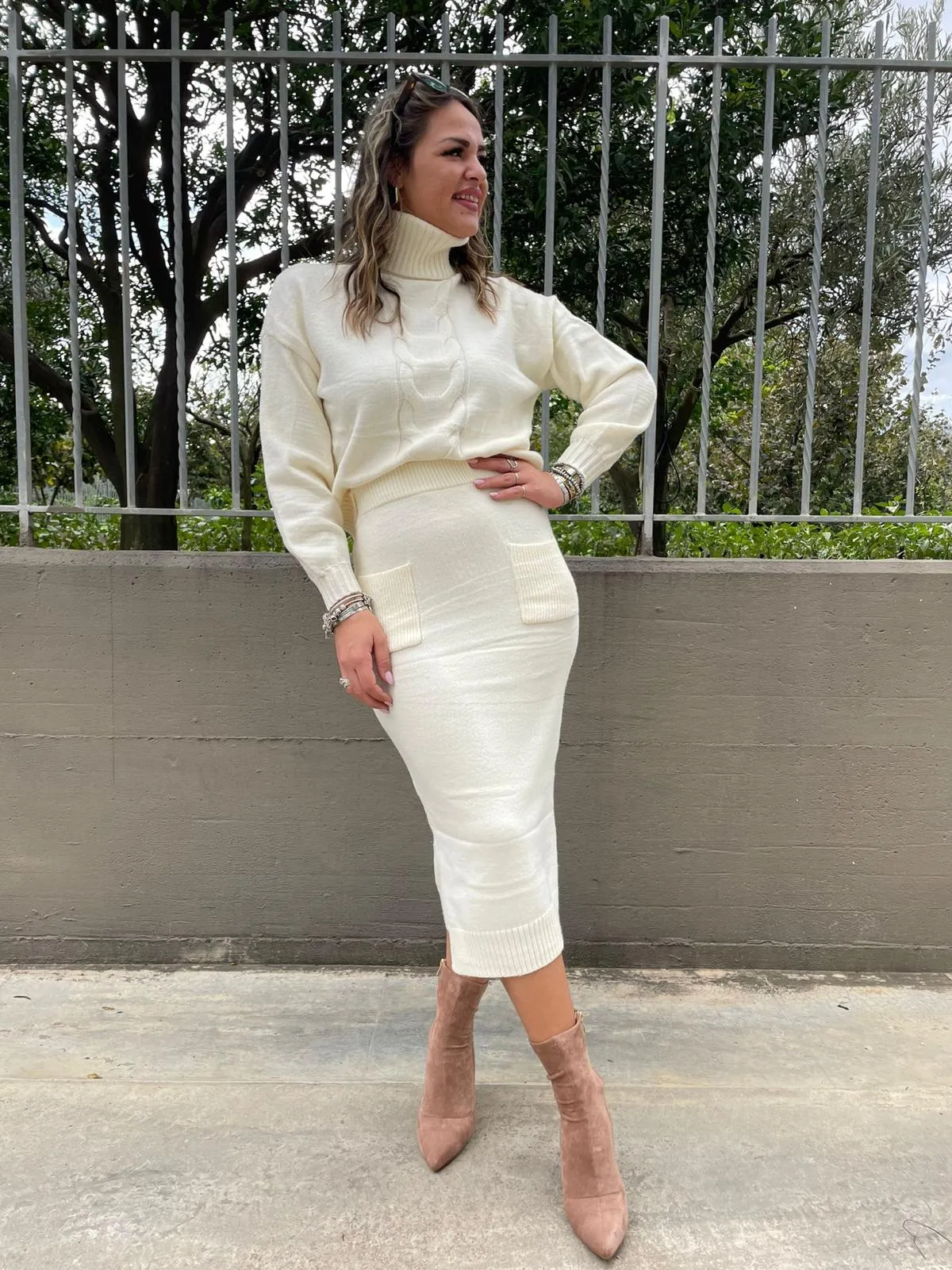 Coordinato 2 pezzi  in lana con maglione e longuette