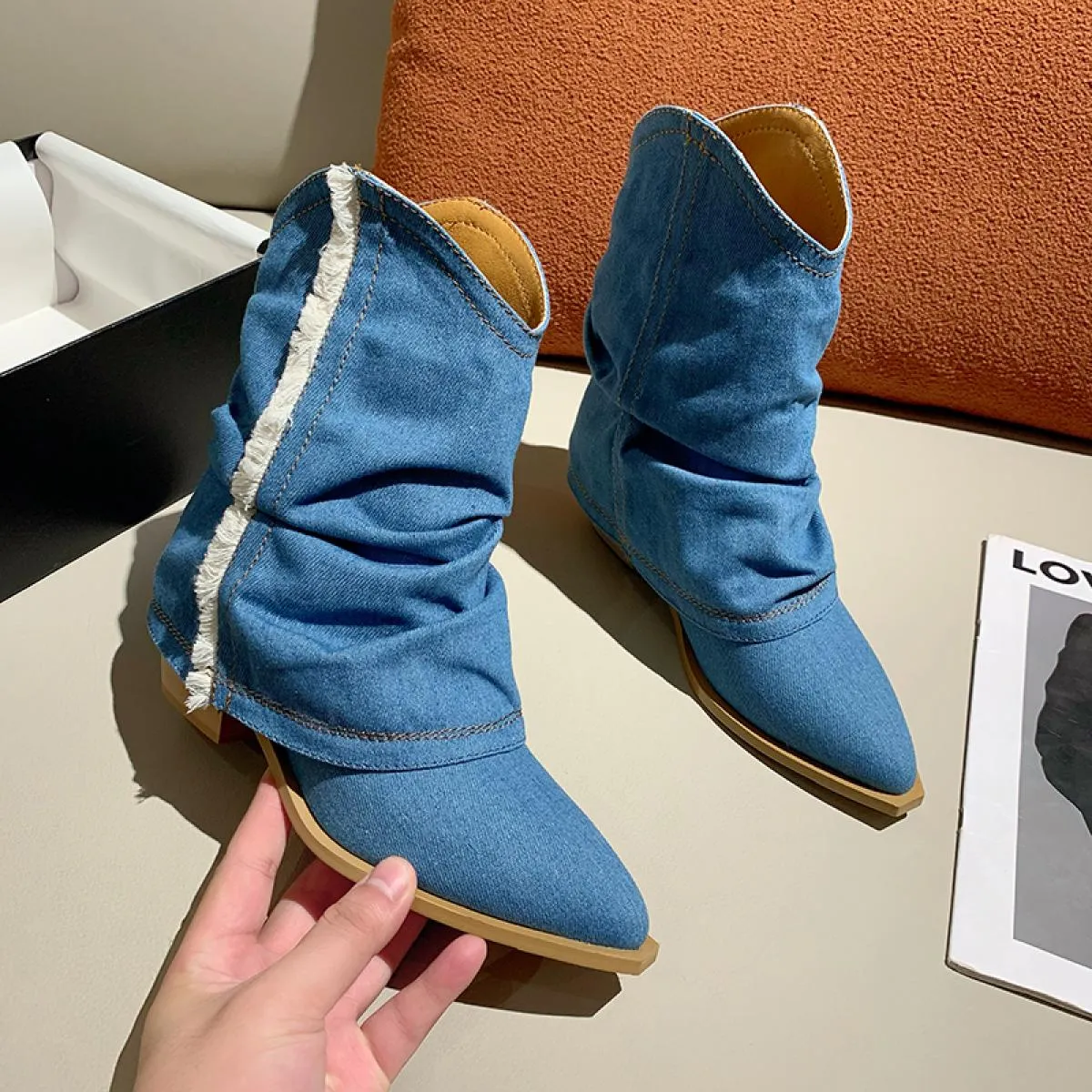 Donne Cowboy Chunky Chelsea Stivali Alti Al Ginocchio Piattaforma Goth Stivali Da Donna Autunno Nuovo 2023 Punta A Punta Pompe D