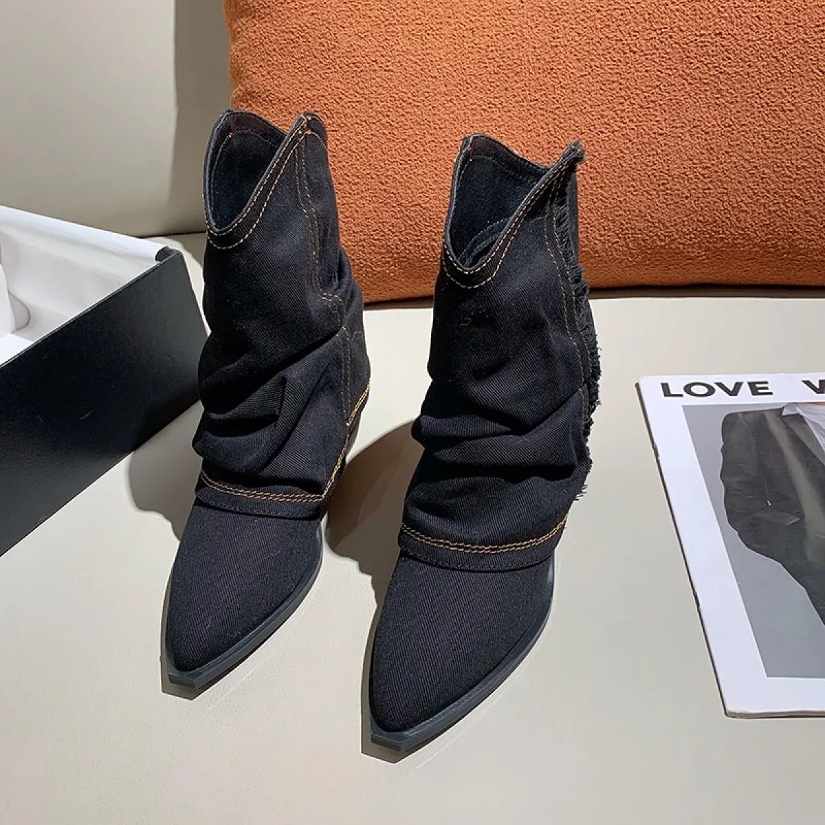 Donne Cowboy Chunky Chelsea Stivali Alti Al Ginocchio Piattaforma Goth Stivali Da Donna Autunno Nuovo 2023 Punta A Punta Pompe D