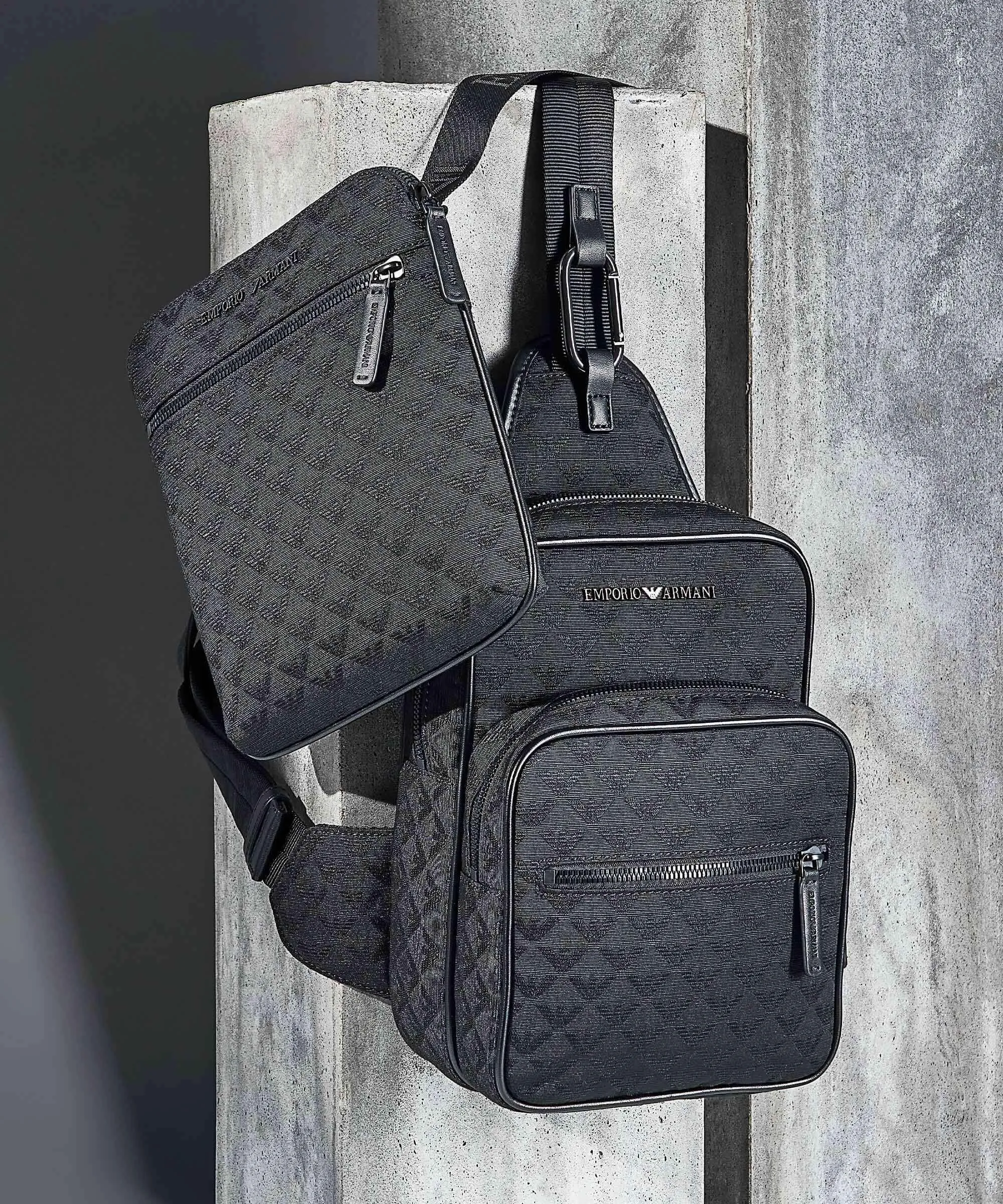  Emporio Armani Omnia Jacquard Borsa a tracolla poliestere, cotone nero  