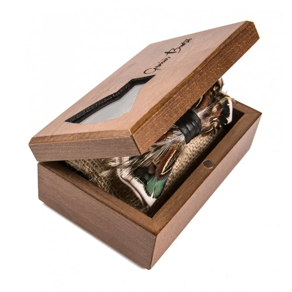 Genius Bowtie - Dalí - Nero - Papillon in Pelle Scamosciata con Piume - Farfallino di Alta Qualità Luxury