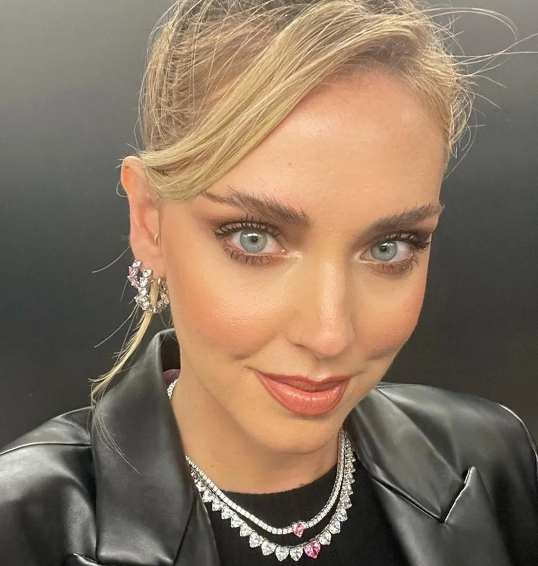 Girocollo infinity love rosa – Chiara Ferragni