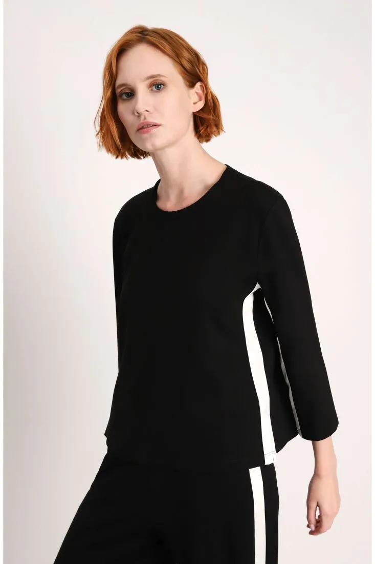 Maglia girocollo con bande laterali
