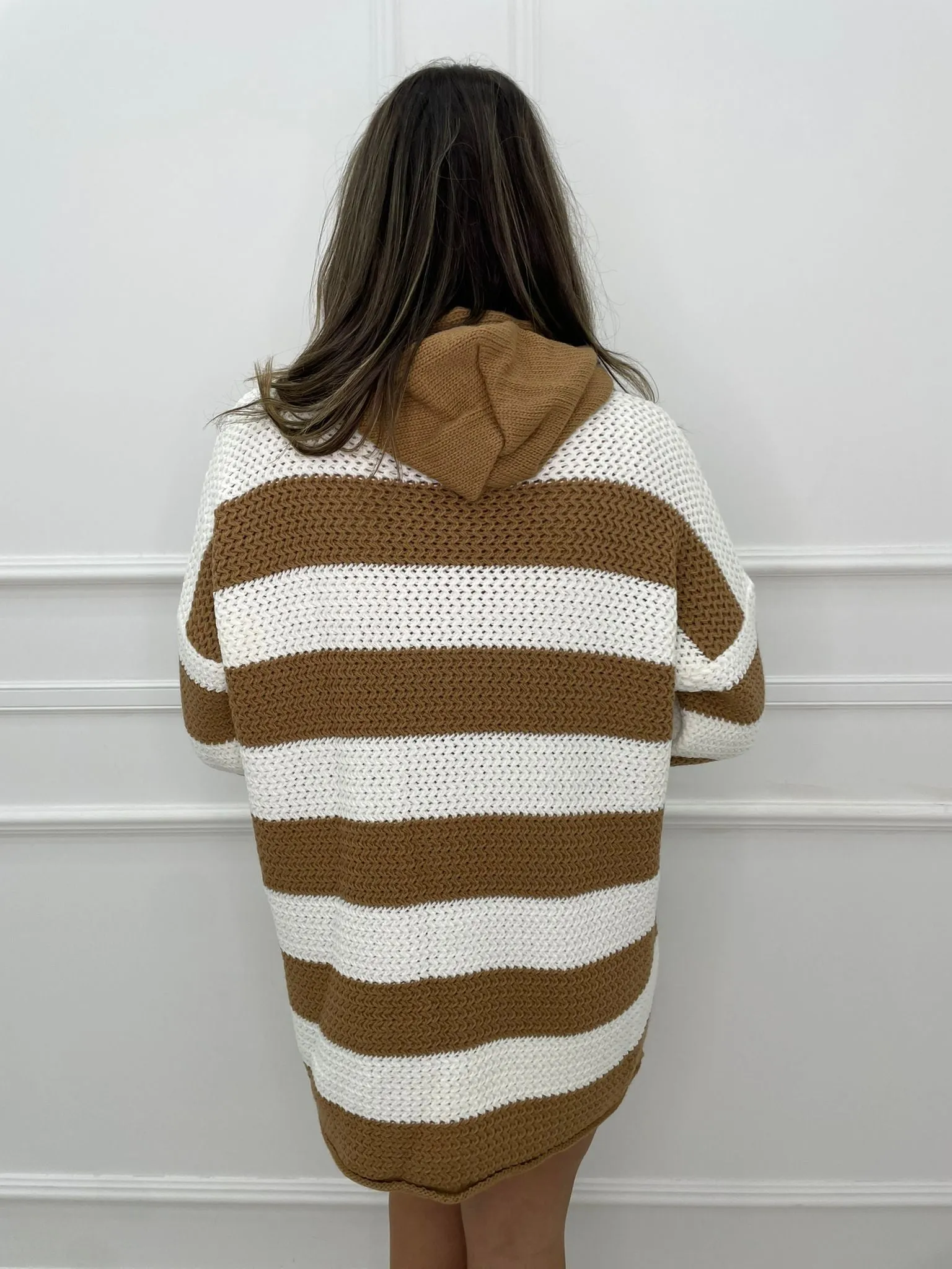 Maglione over trama treccia con cappuccio