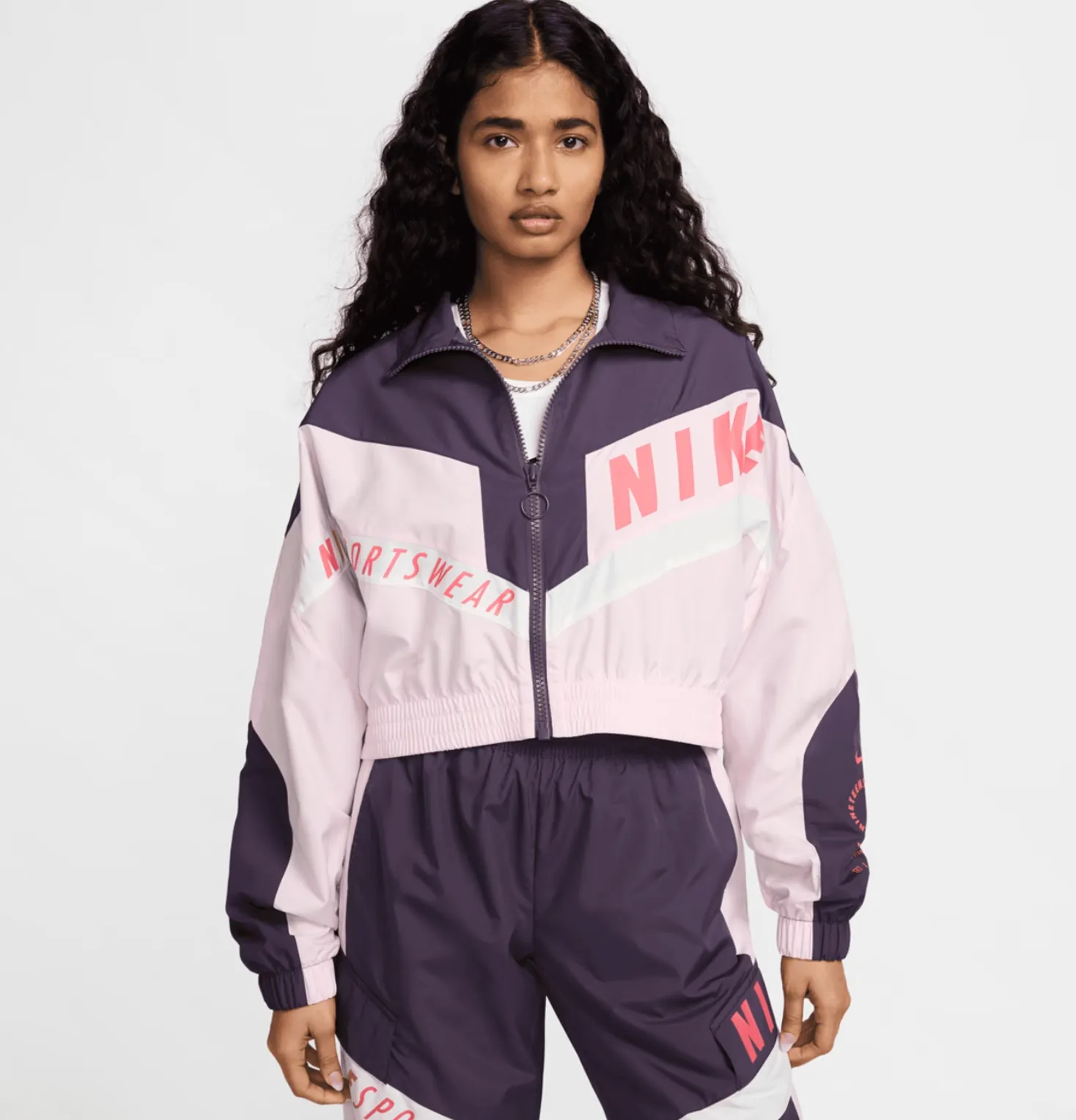 NIKE WOWEN