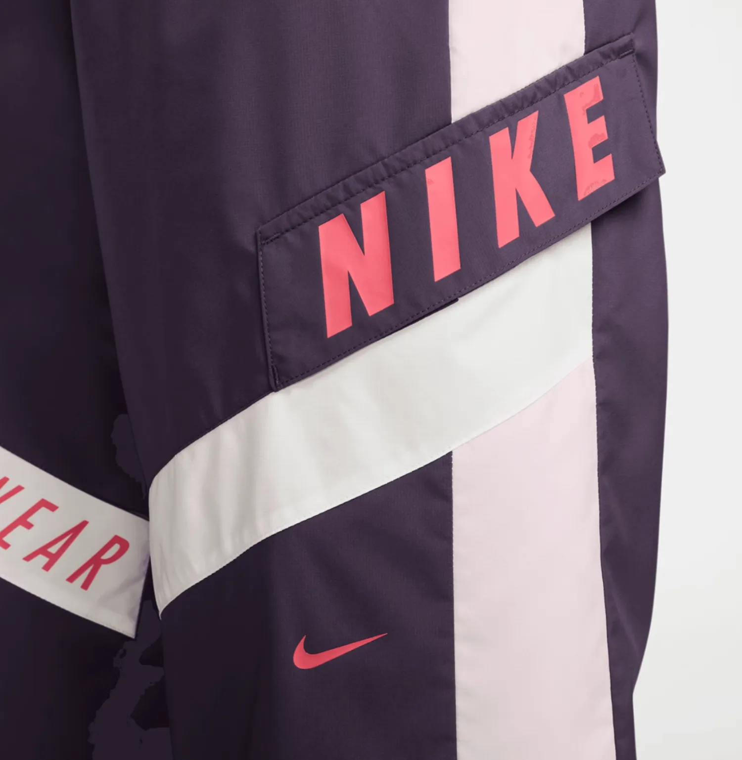 NIKE WOWEN