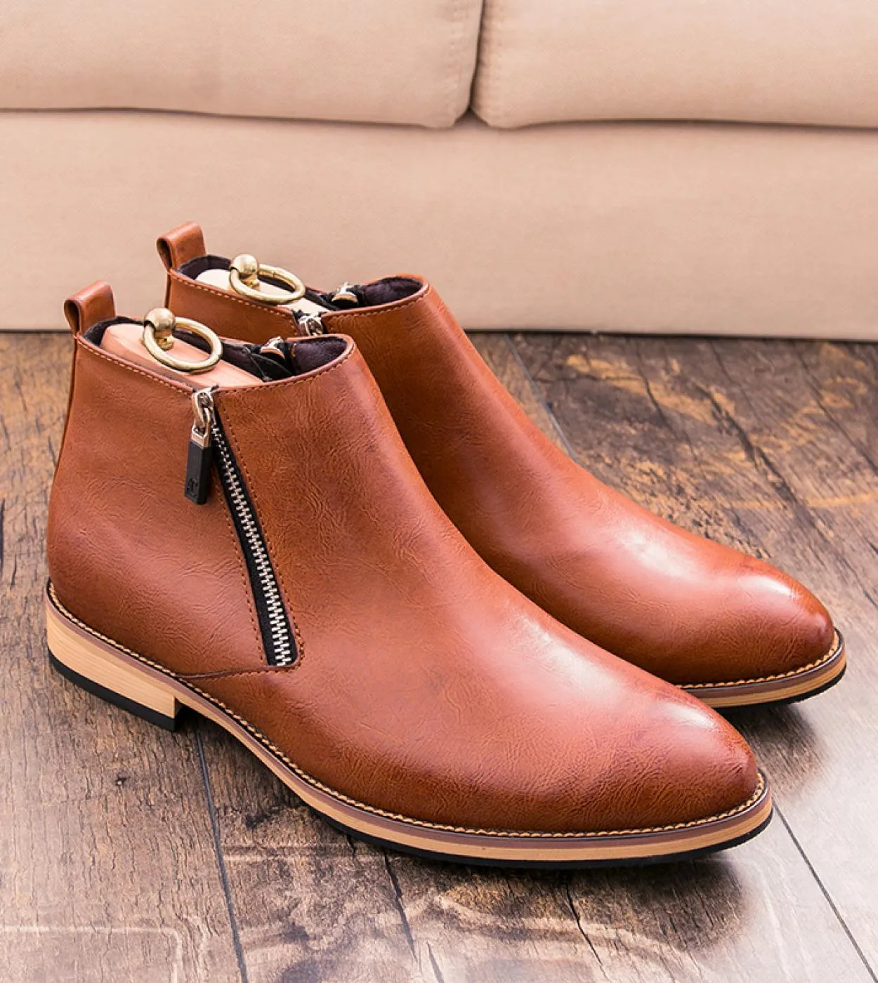 Nuove scarpe da uomo di moda Stivali da lavoro in pelle Uomo Vintage Casual Classico formale Cerniera laterale Stivali Chelsea U