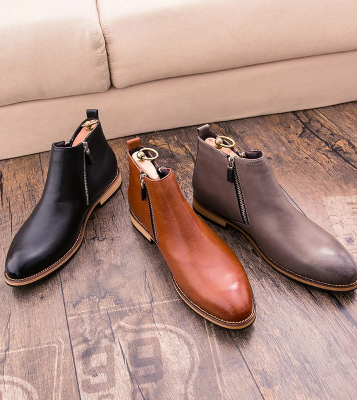 Nuove scarpe da uomo di moda Stivali da lavoro in pelle Uomo Vintage Casual Classico formale Cerniera laterale Stivali Chelsea U
