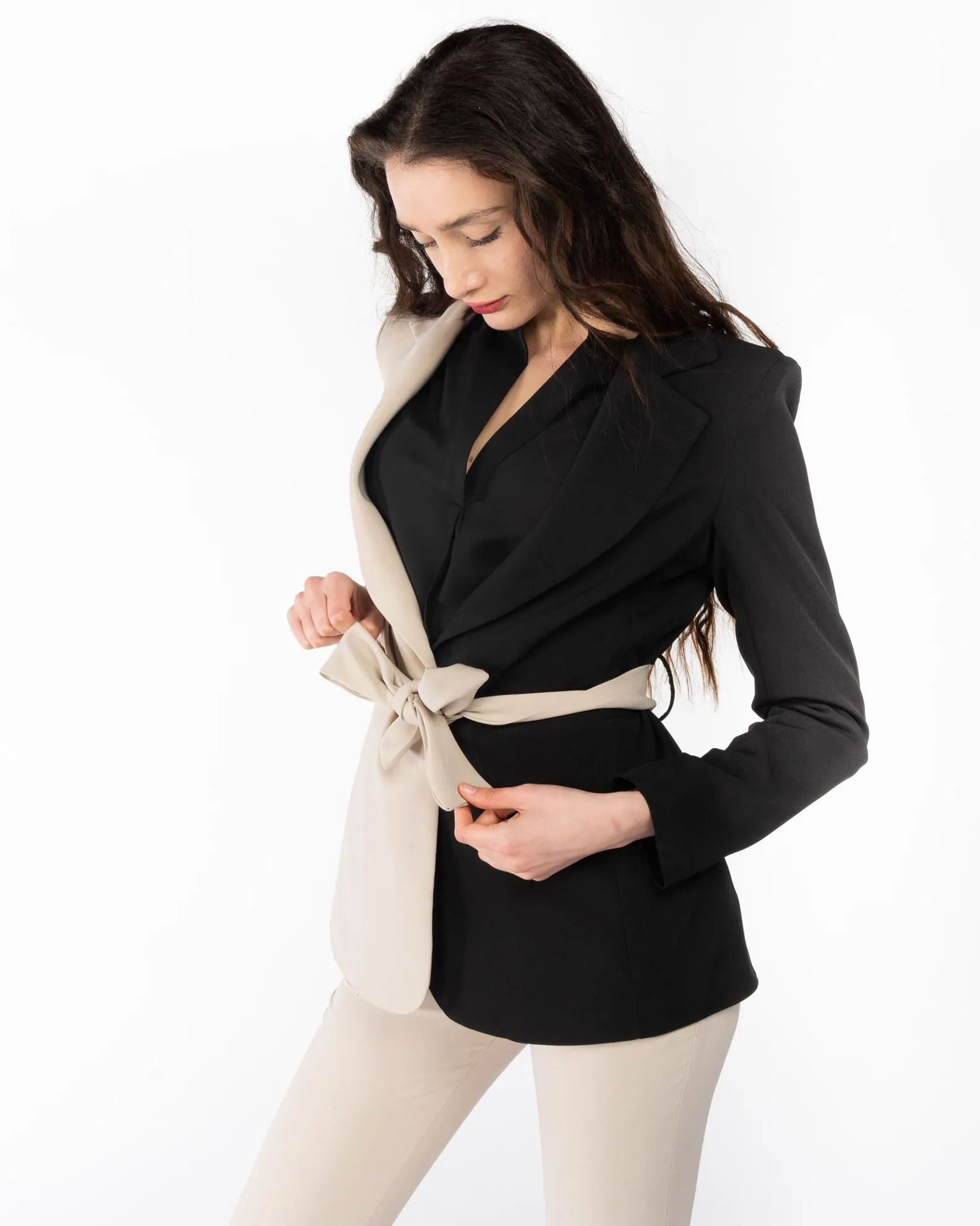 PAQUITA - GIACCA BICOLORE CINTA                                            Previous productPAQUITA - GIACCA BEIGE CON ...       