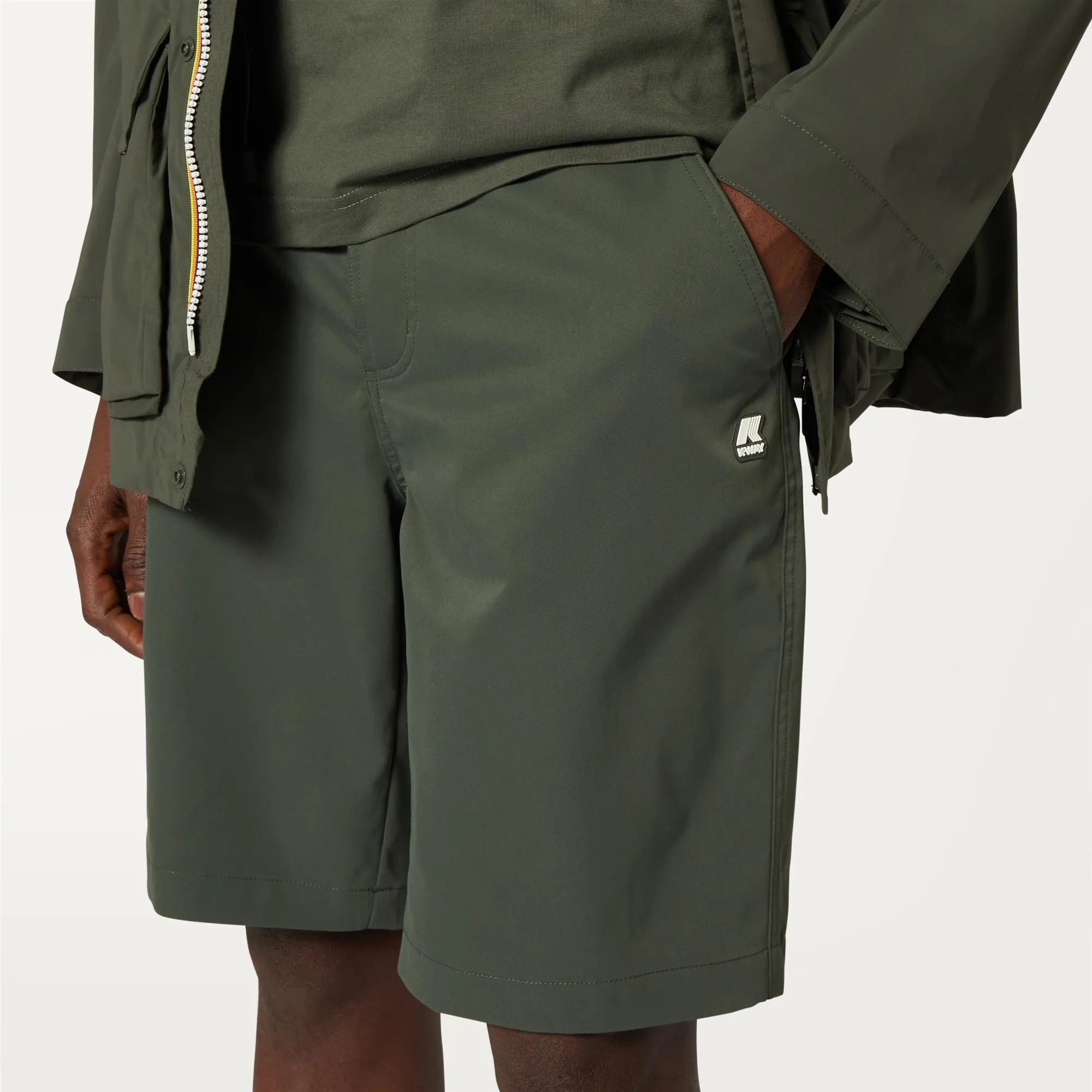 PAVE TWILL GREEN BLACKISH