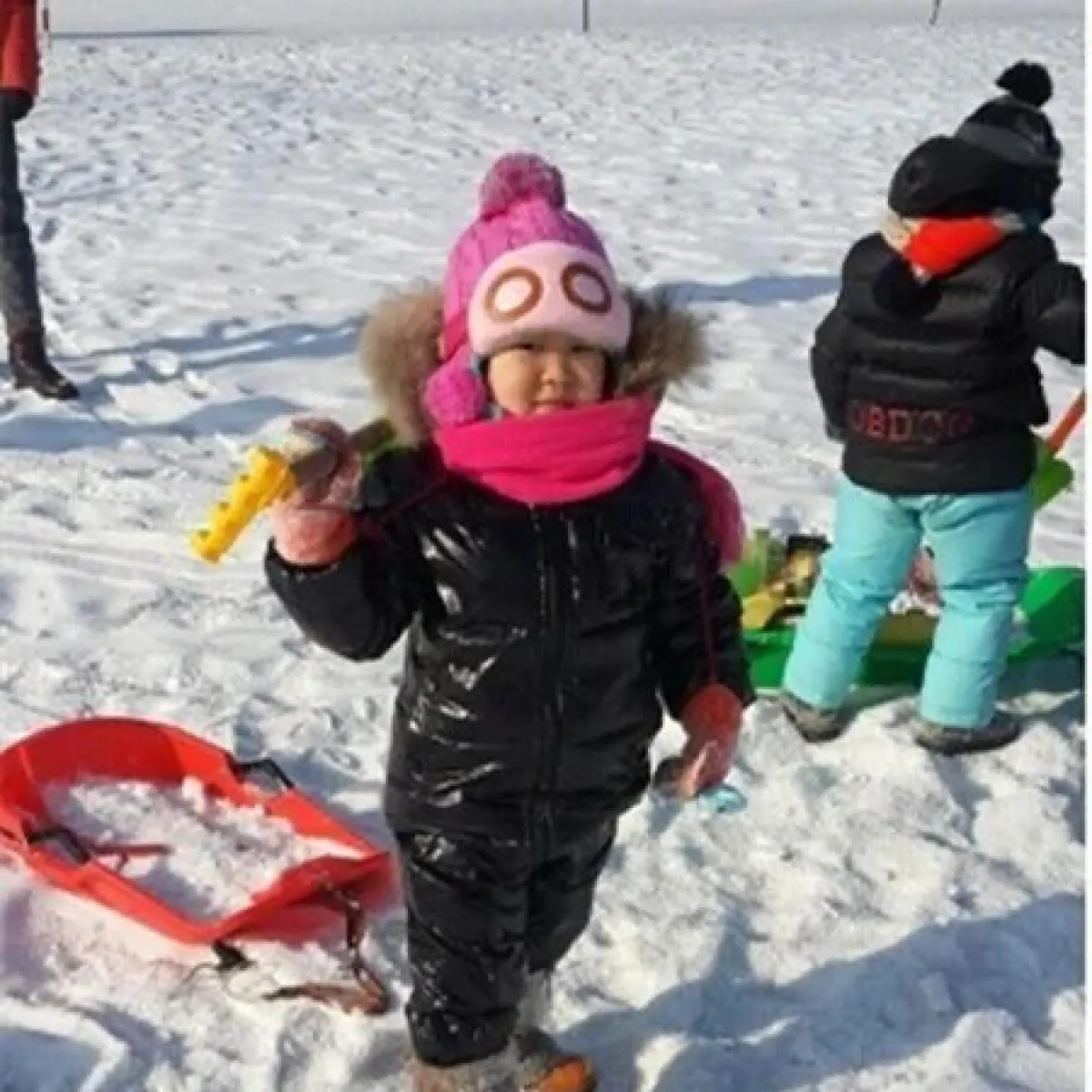 Piumino d'anatra bianco per bambina invernale da 30 gradi Abbigliamento da neve Cappotti impermeabili Tute Set di abbigliamento