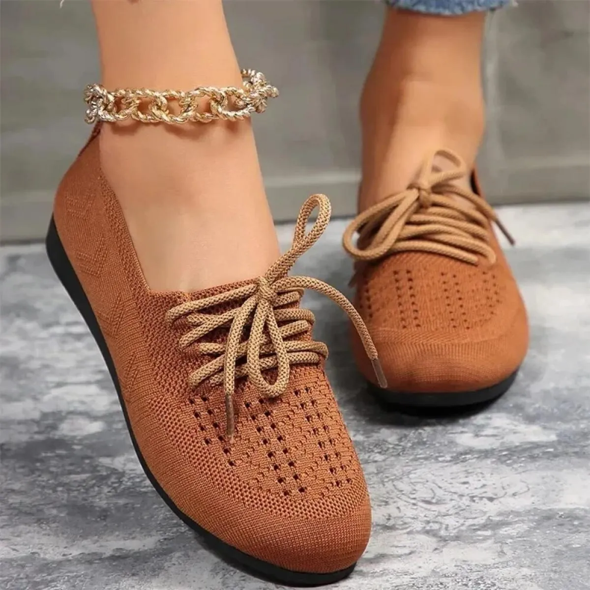 Scarpe basse in maglia lavorata a maglia Scarpe da donna in tessuto primaverile Scarpe traspiranti Scarpe stringate alla moda Co