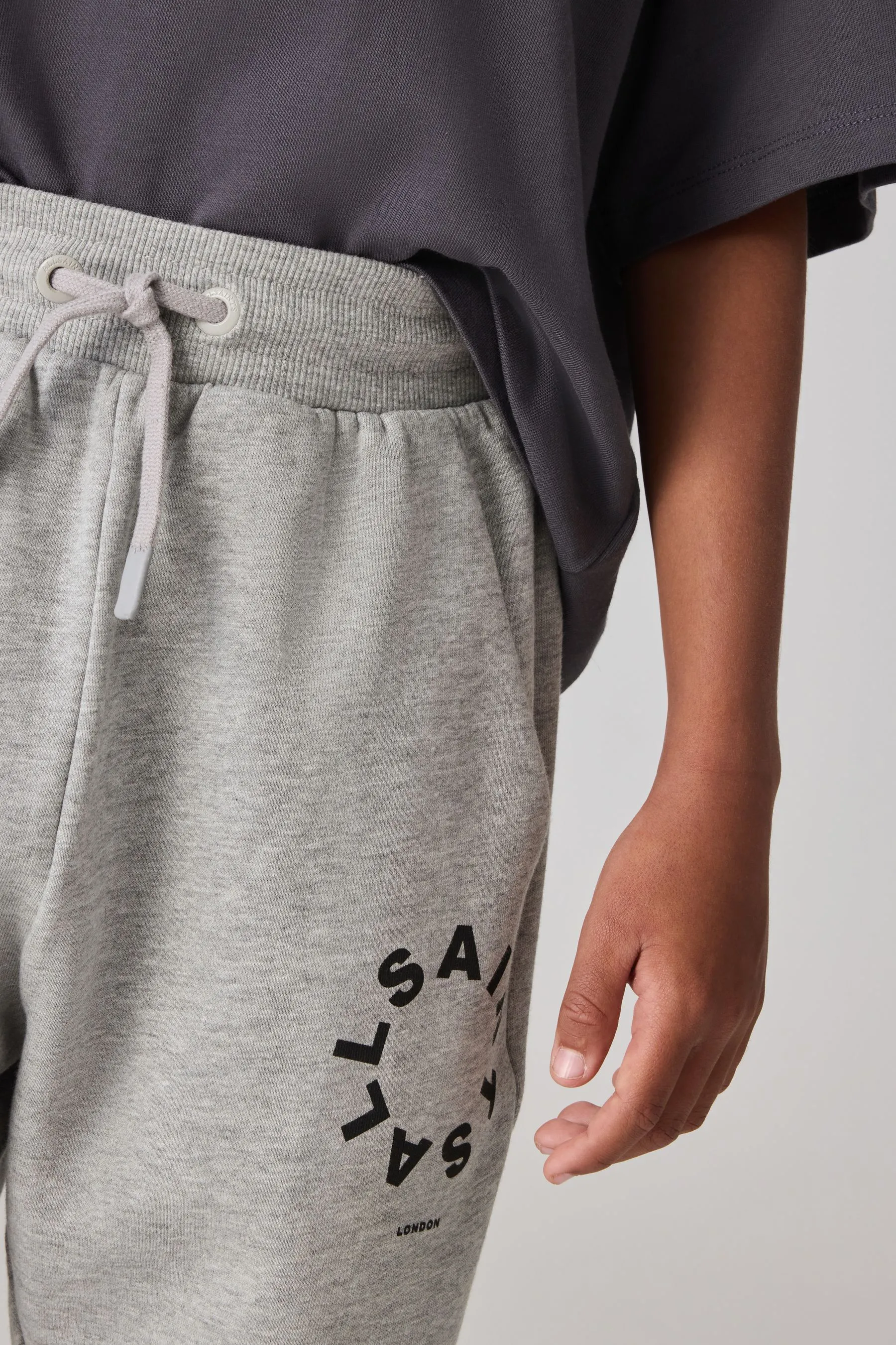 smALLSAINTS - Tierra - Pantaloni da jogging dritta con logo    