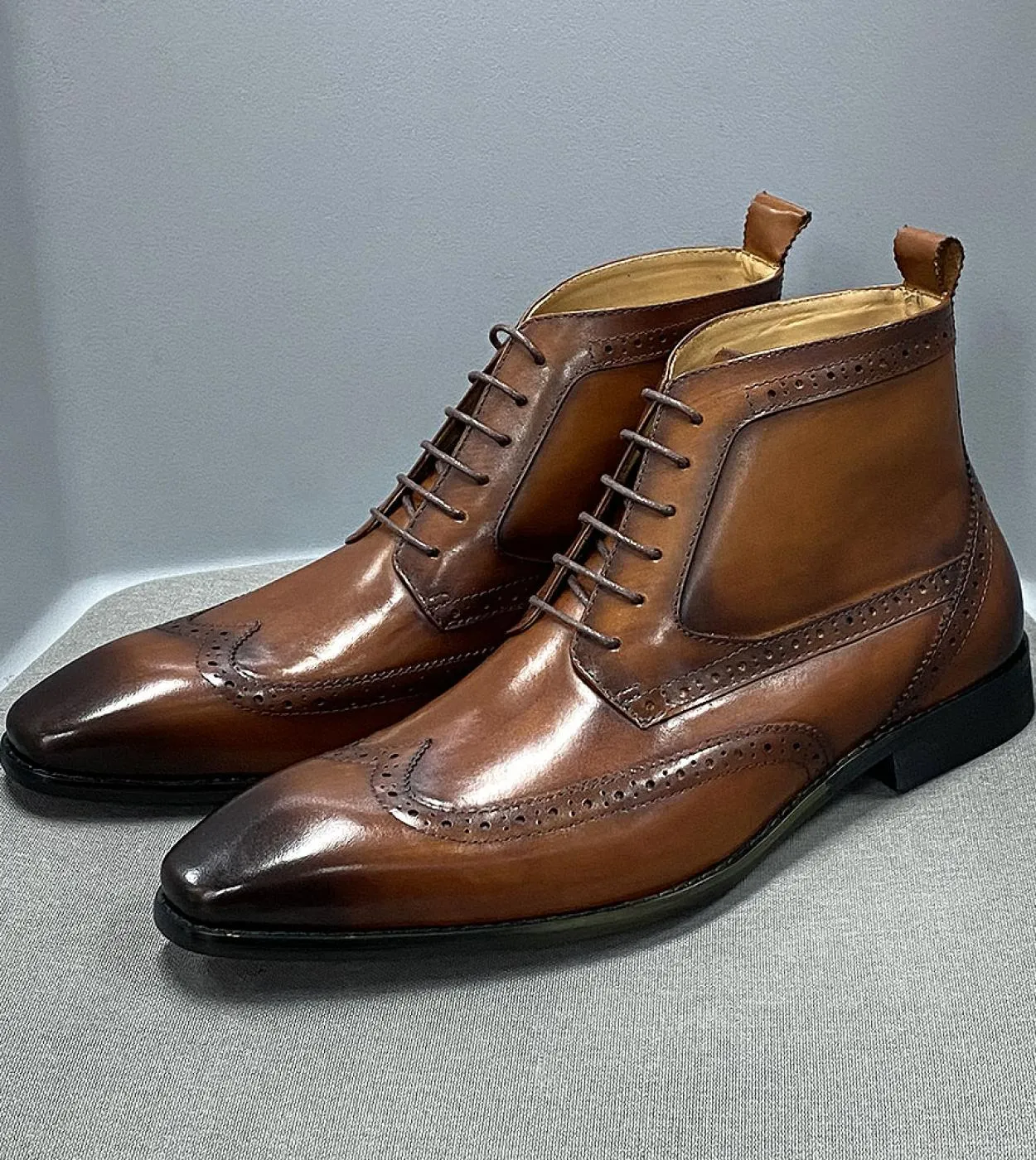 Stivale da cowboy in vera pelle di vitello classico Stivaletti da uomo con punta a punta con lacci e punta a punta Scarpe derby