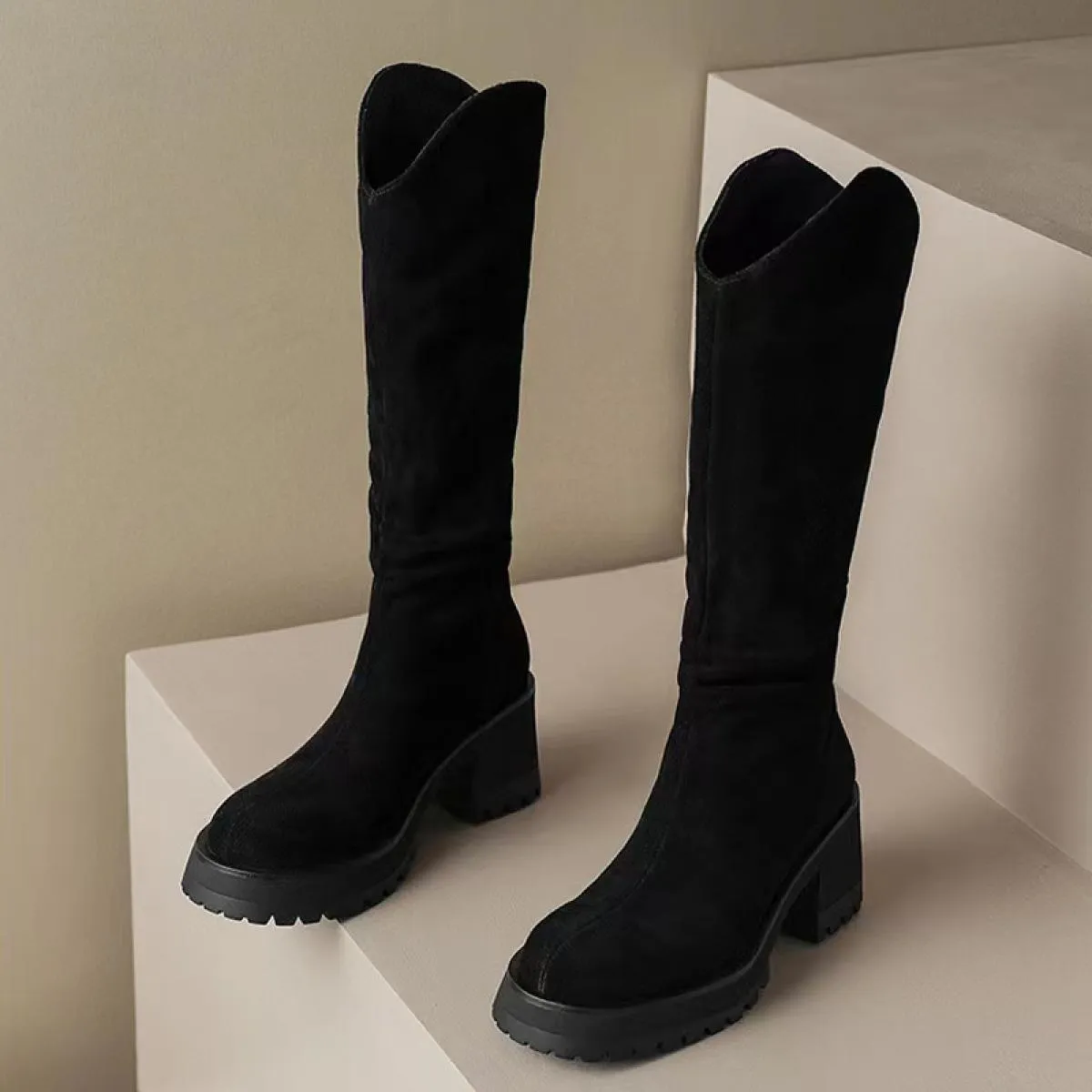 Stivali Chelsea alti al ginocchio da donna Scarpe con tacco medio in pelle scamosciata spessa Nuova tendenza 2023 Stivali da mot