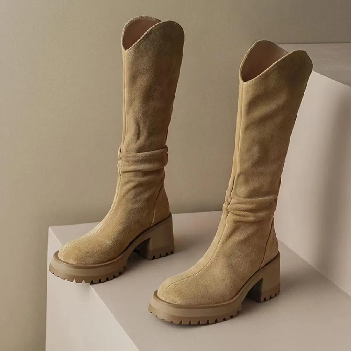 Stivali Chelsea alti al ginocchio da donna Scarpe con tacco medio in pelle scamosciata spessa Nuova tendenza 2023 Stivali da mot