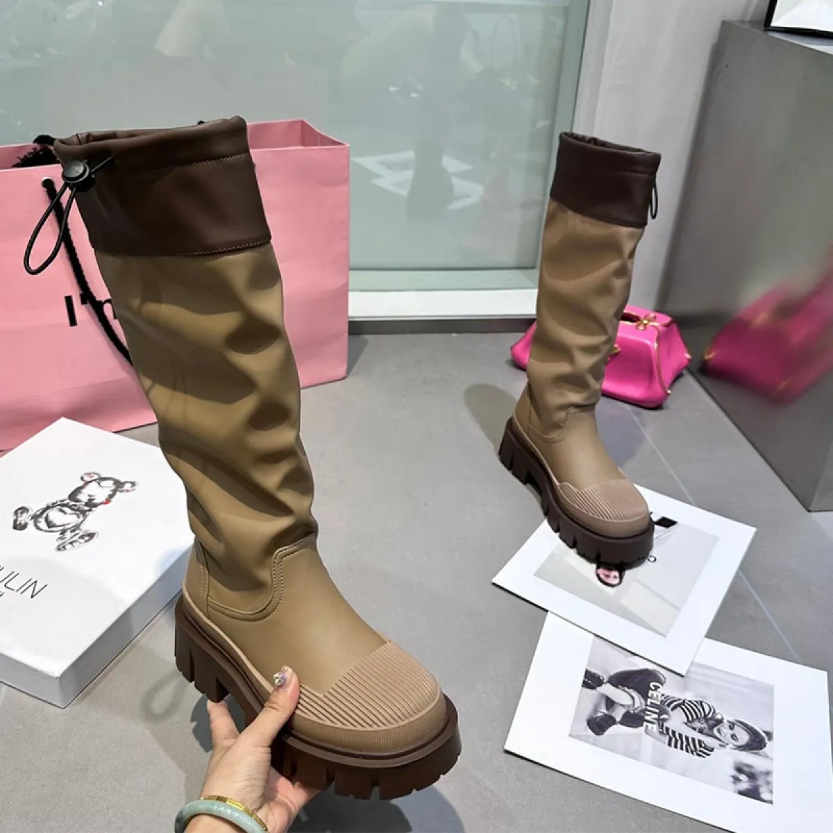 Stivali Chelsea alti al ginocchio invernali scarpe con plateau da donna tacco medio nuova tendenza 2023 stivali da moto Fad Snow