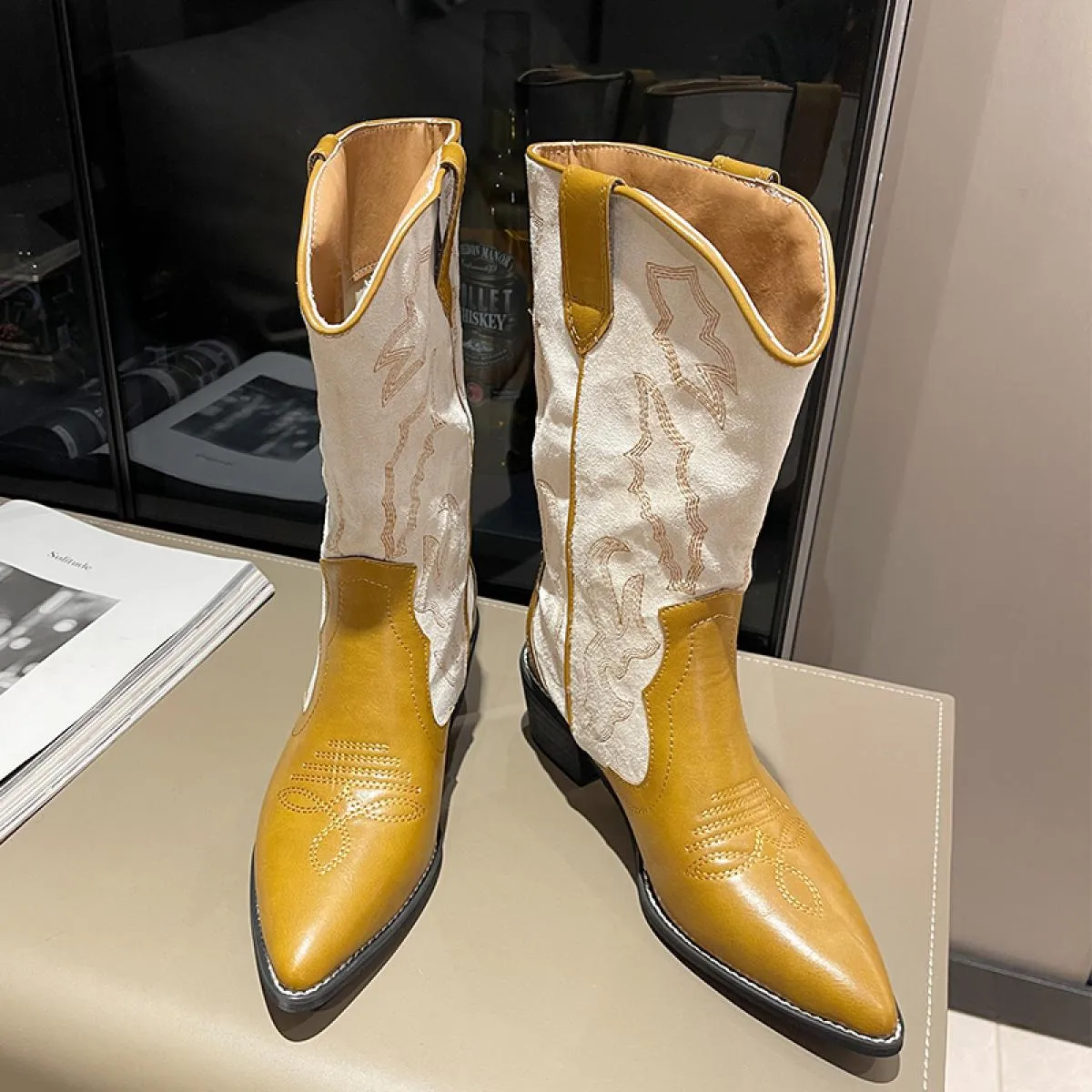 Stivali Chelsea alti al ginocchio invernali Scarpe da gladiatore Stivali da moto Goth moda 2023 Stivali casual di nuova marca di