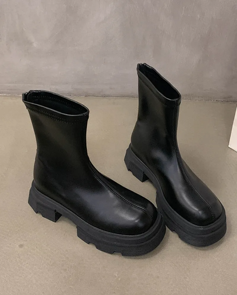 Stivali Chelsea da donna in autunno e inverno Nuovo stile Stivali corti sottili stile britannico Stivali da donna piccoli con ta