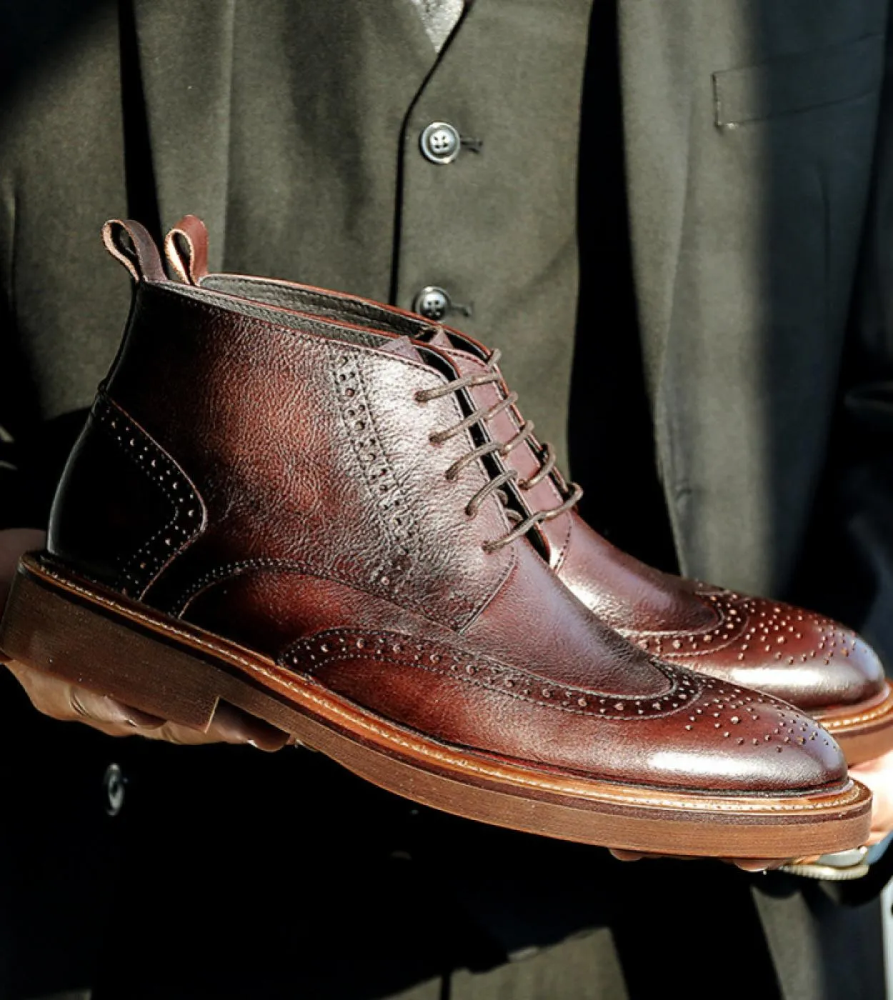 Stivali Chelsea in vera pelle Scarpe invernali da uomo di lusso da uomo Stivali in pizzo da uomo Stivali da uomo