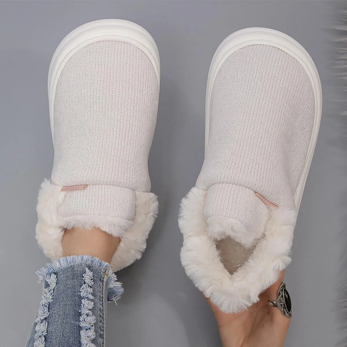 Stivali Chelsea invernali di nuova tendenza Scarpe da donna in cotone con plateau Causale caldo alla caviglia 2023 Stivali da ne