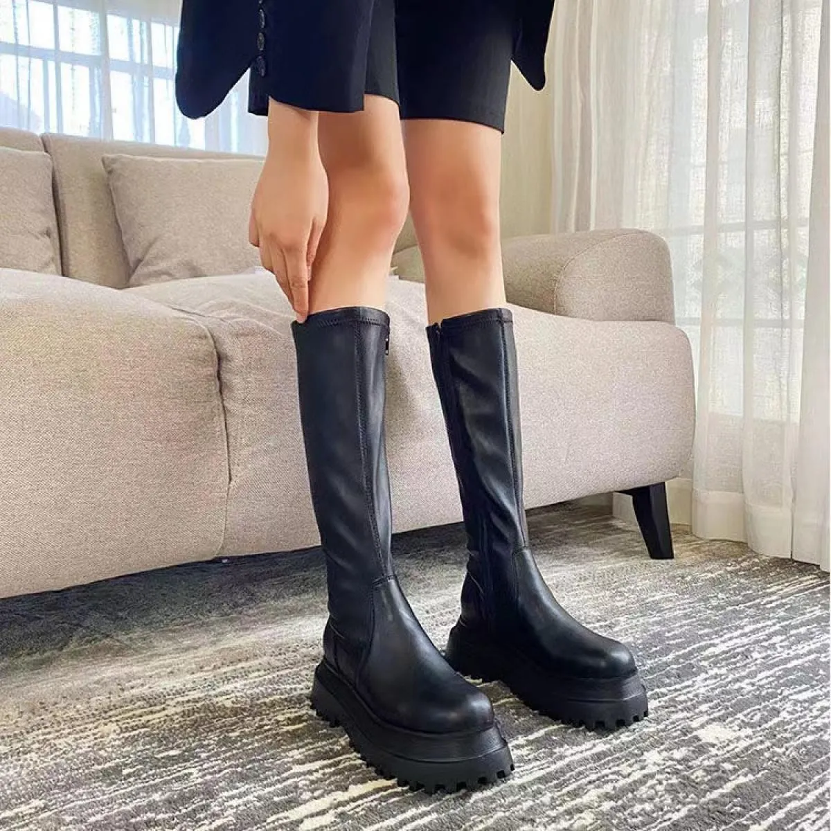 Stivali da donna Chelsea Black Martins con punta tonda Stivali a metà polpaccio Autunno Inverno Stivali comodi in gomma corta in