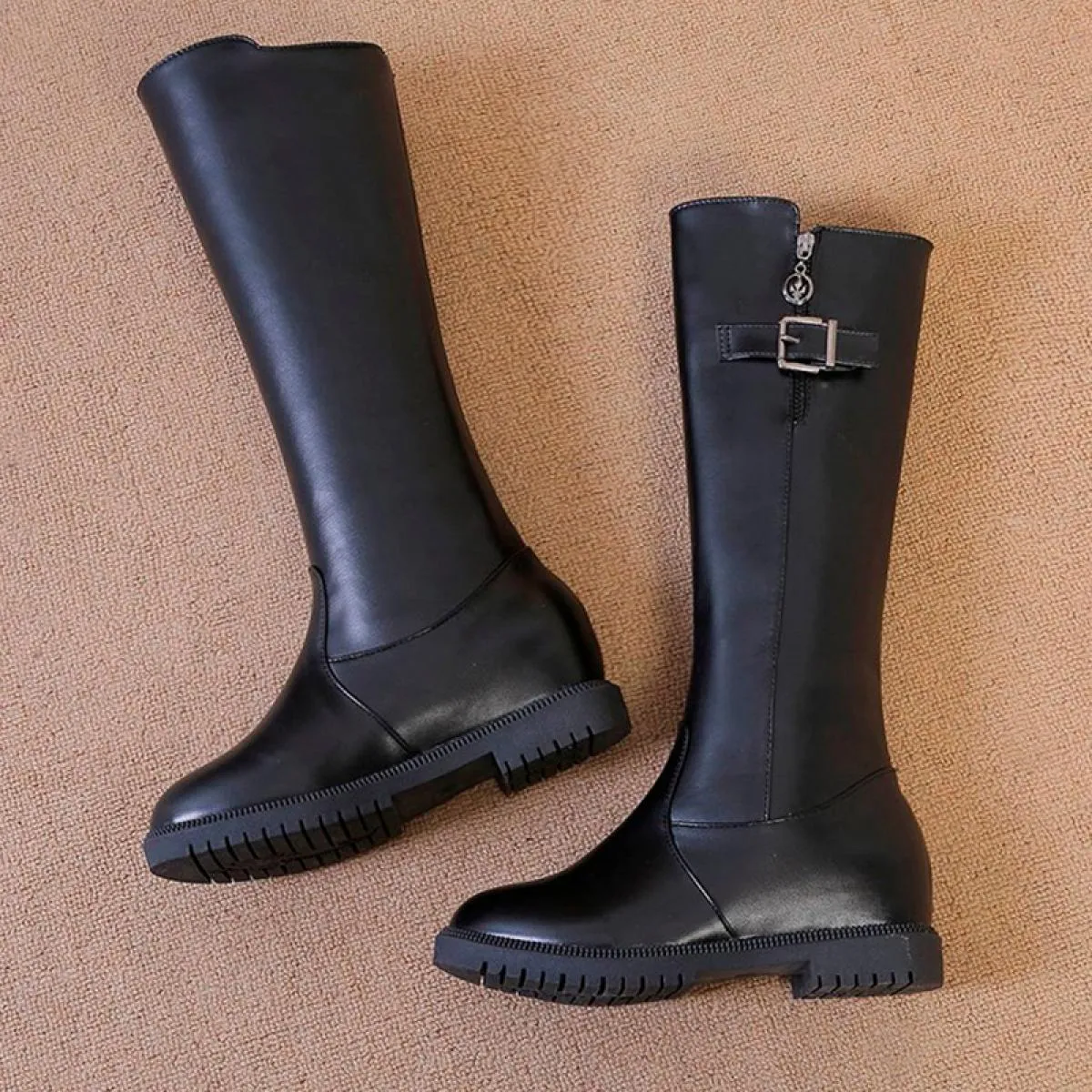 Stivali da donna invernali Scarpe con plateau Stivali Chelsea alti al ginocchio 2023 Stivali da donna di nuova moda Designer Gla
