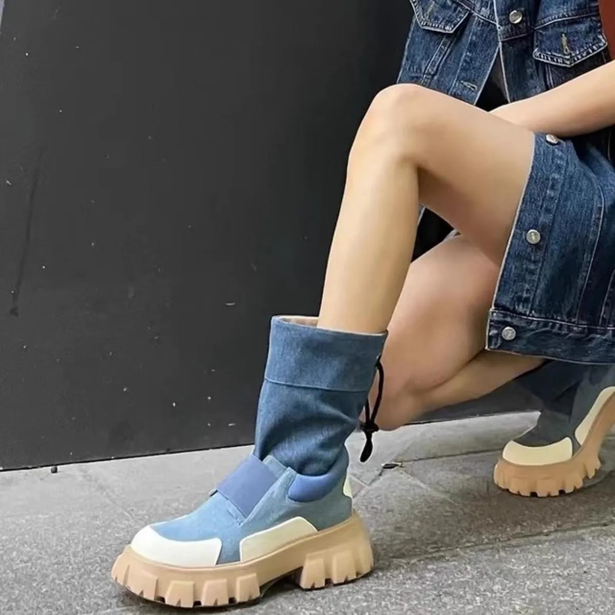 Stivali da moto invernali Chelsea Scarpe da donna 2023 Luxury Brand New Fashion Tacchi medi Stivali di jeans Décolleté da gladia