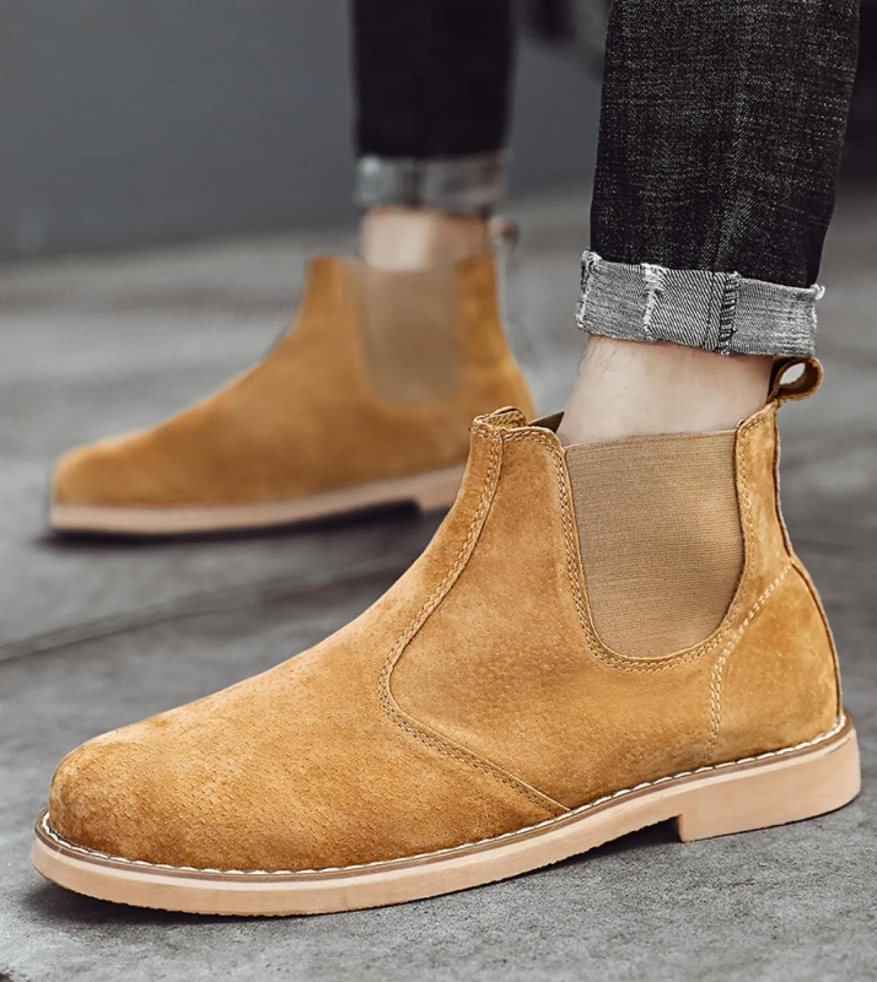 Stivali da uomo Scarpe in pelle scamosciata Scarpe da neve invernali Stivali da neve Scalda il vestito da lavoro alla caviglia d