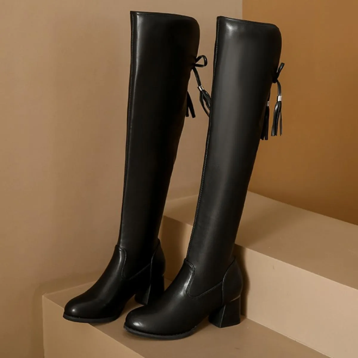 Stivali sopra il ginocchio Chelsea Stivali invernali da donna Scarpe robuste Stivali da moto di marca 2023 Nuove pompe Abito Gla