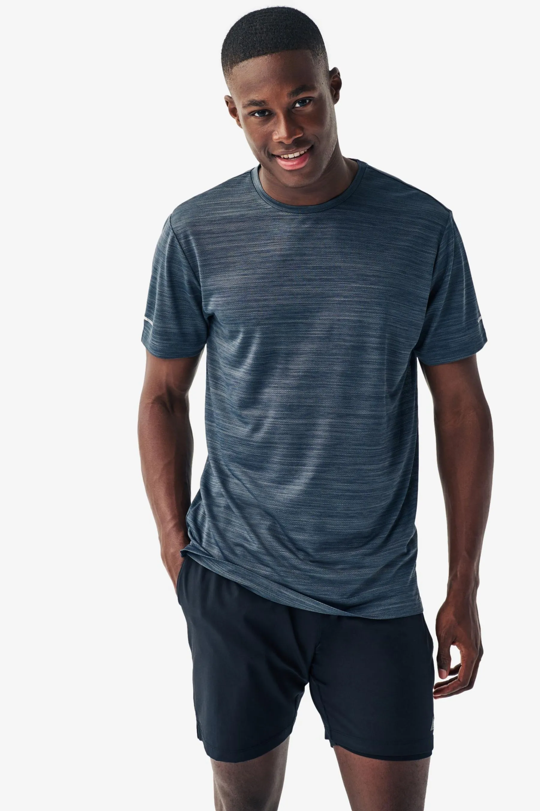 T-shirt da allenamento in rete    