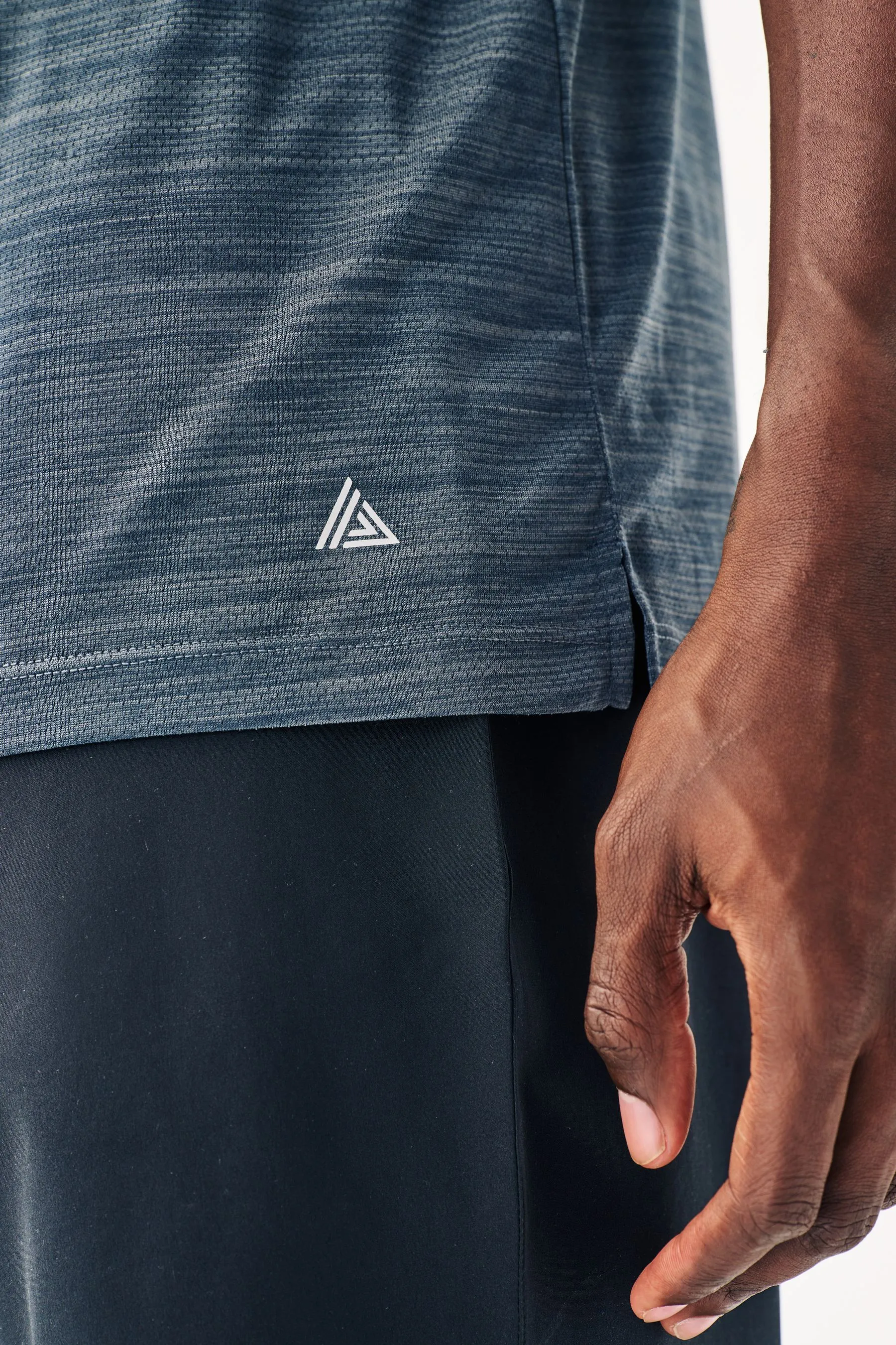T-shirt da allenamento in rete    