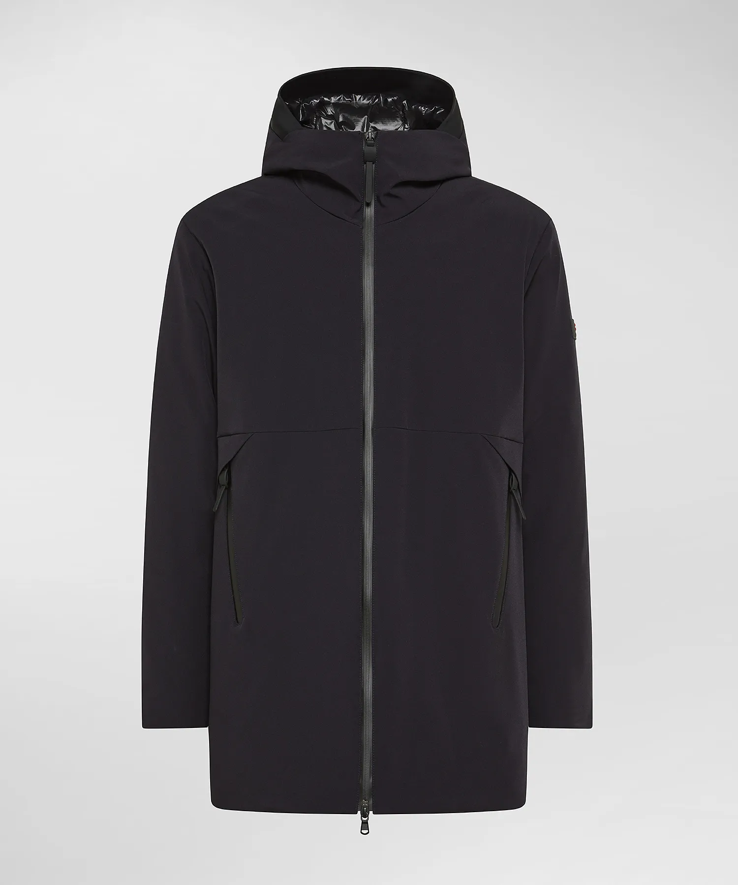 Trench liscio in Primaloft minimal e sofisticato