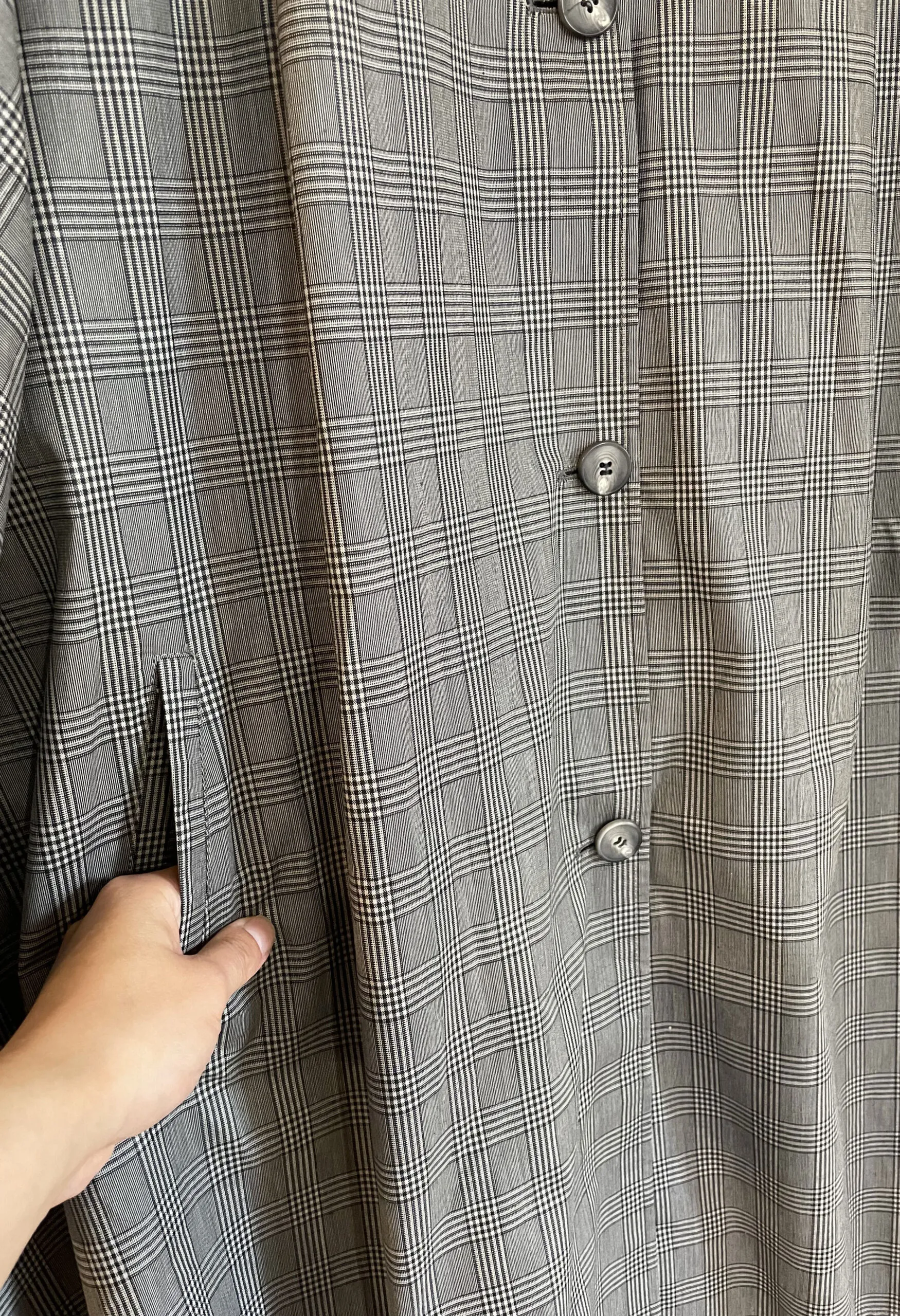 Trench svasato in tessuto cerato stampato vintage anni ’80